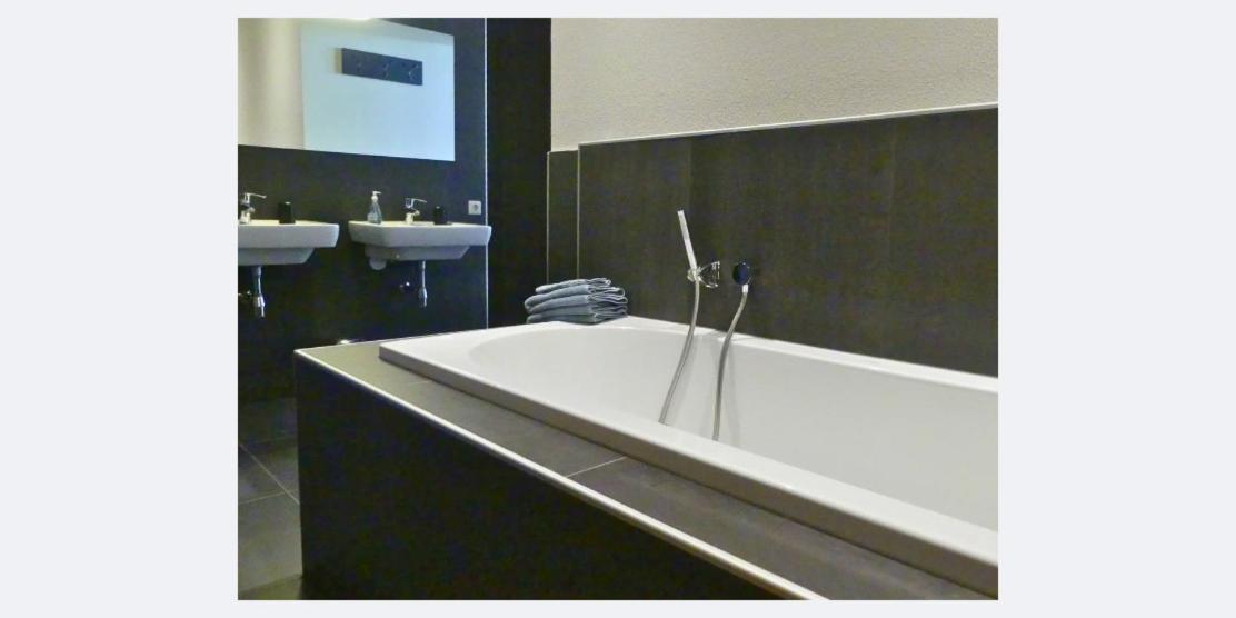 Duerswald Apartment Wijnjewoude Bagian luar foto